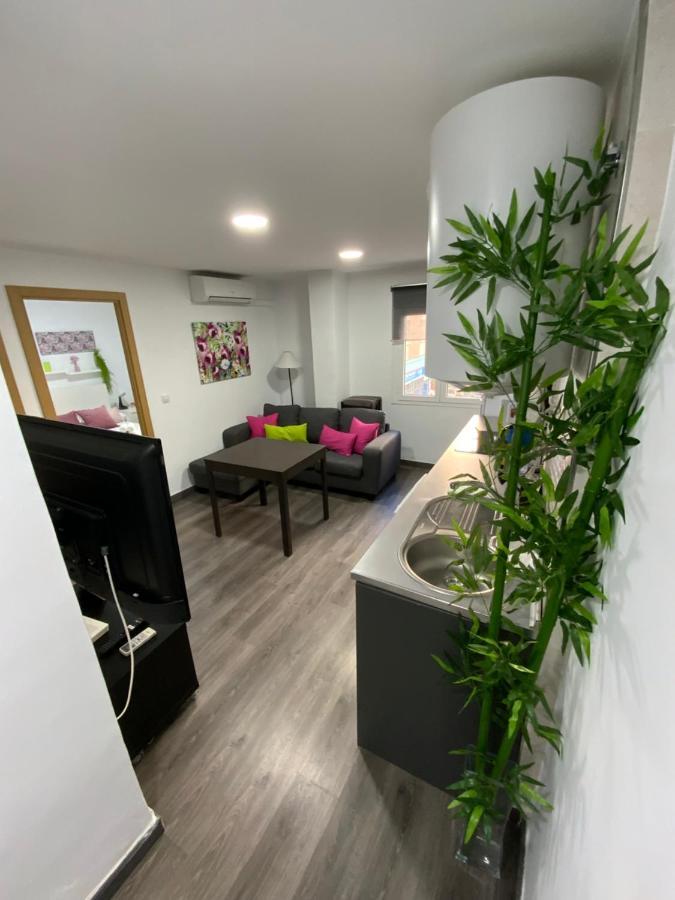 Reyna Apartamentos Málaga Kültér fotó