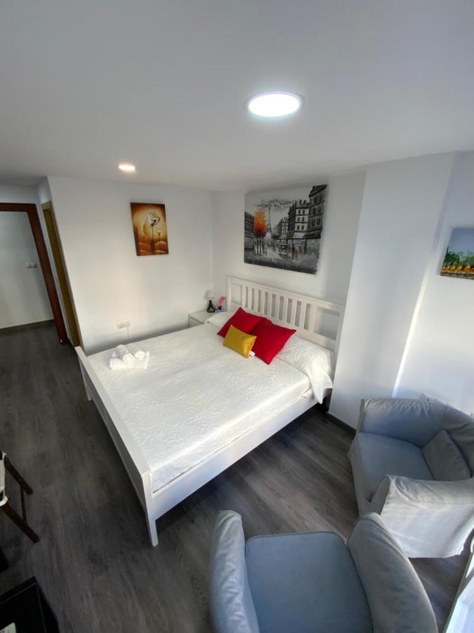 Reyna Apartamentos Málaga Kültér fotó